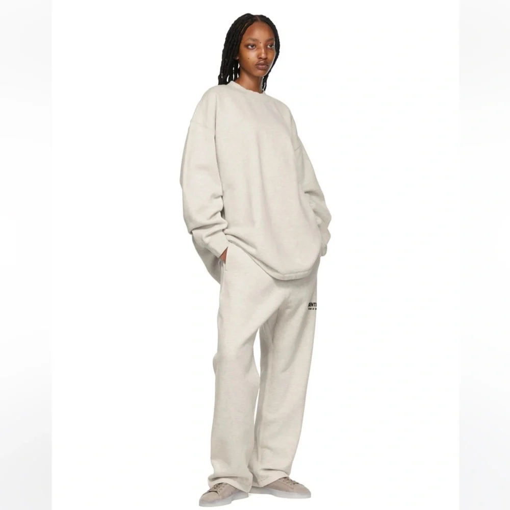 Essentials relaxed unisex sweatshirt - Picture 4 of 7